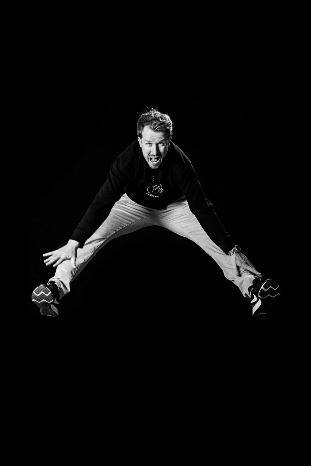 Fritz Dickamp jumping for Smack Media